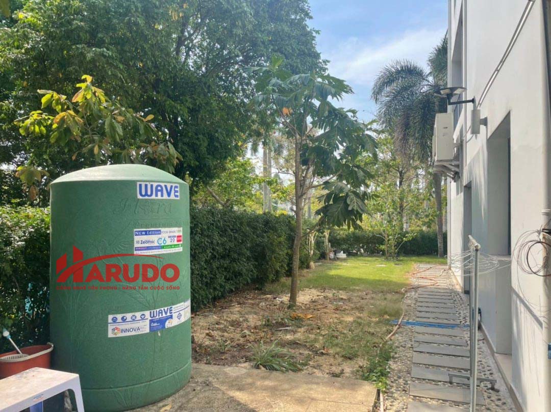Bồn kháng khuẩn Flora màu xanh lục bảo