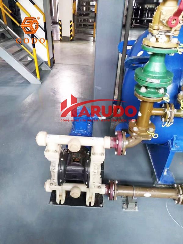 Máy bơm màng điện Nhựa cao cấp Godo
