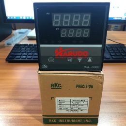 Đồng hồ điều khiển nhiệt REX C900