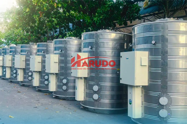 bình nước chứa nước