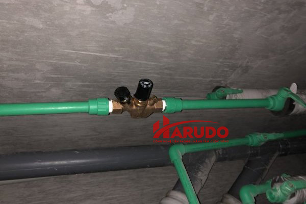 Van tuần hoàn nước nóng Kemper- Germany