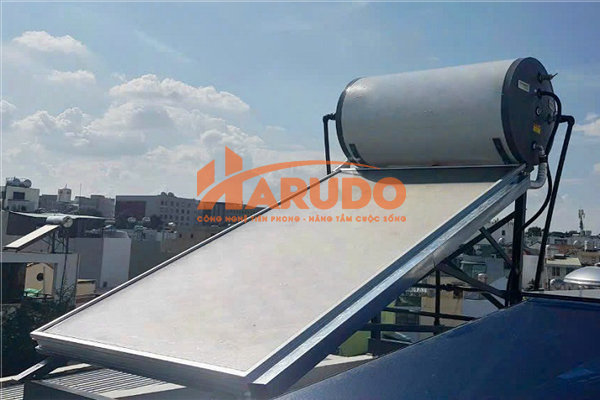 máy nước nóng năng lượng mặt trời loại tấm phẳng MGS-200-OT-FC