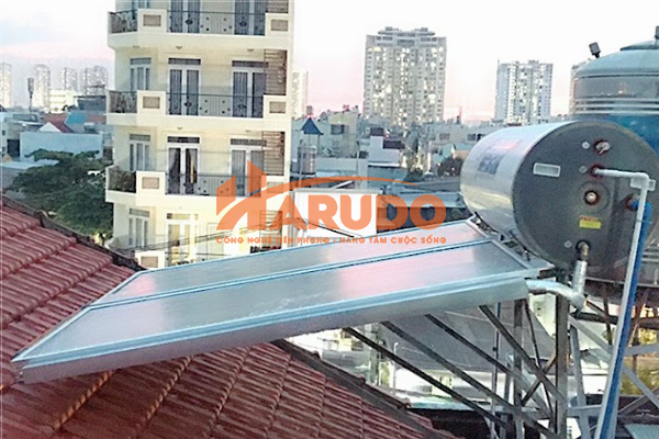 máy nước nóng năng lượng mặt trời loại tấm phẳng MGS-200-OT-FC